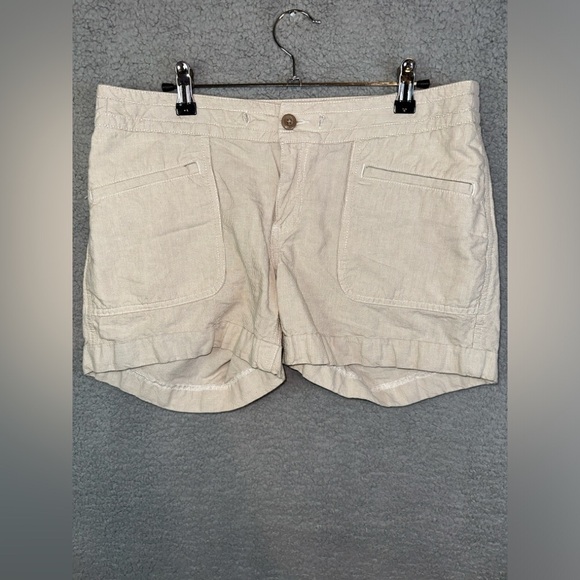 The North Face Wander Free in Stripe Colorway Shorts - Picture 1 of 11